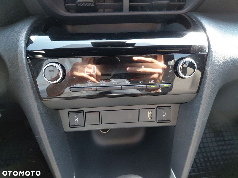 Toyota Yaris Cross Hybrid 1.5 Comfort - 25