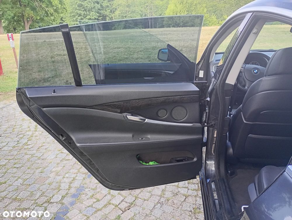 BMW Seria 5 535d - 18
