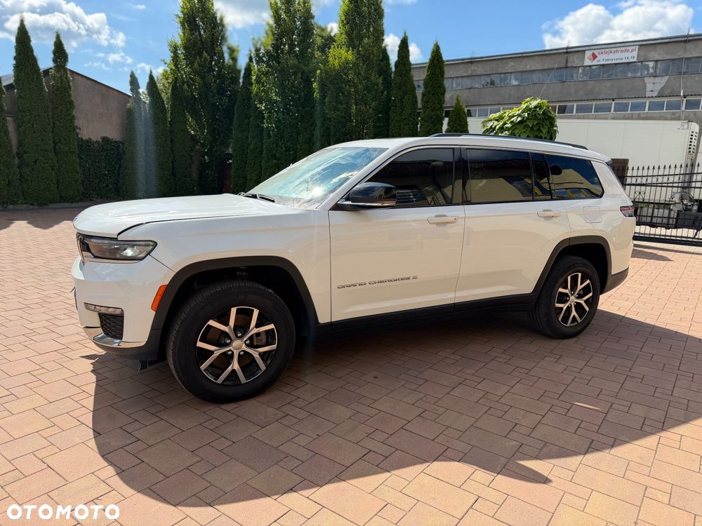 Jeep Grand Cherokee - 1