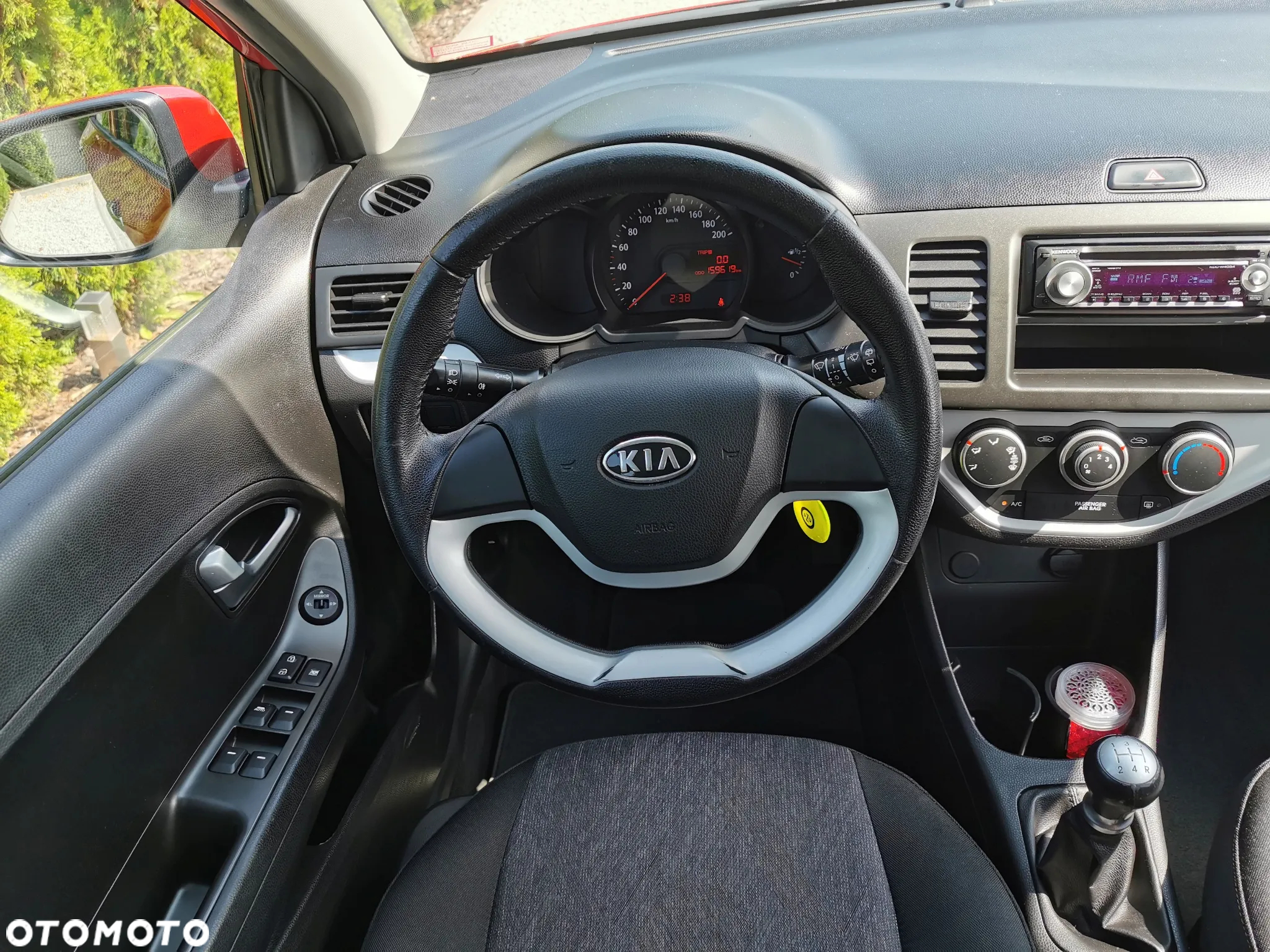 Kia Picanto 1.0 Dream Team Edition - 19