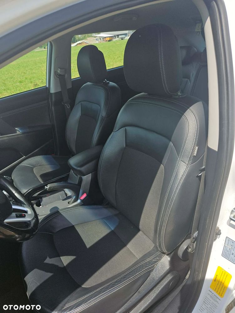 Kia Sportage - 15