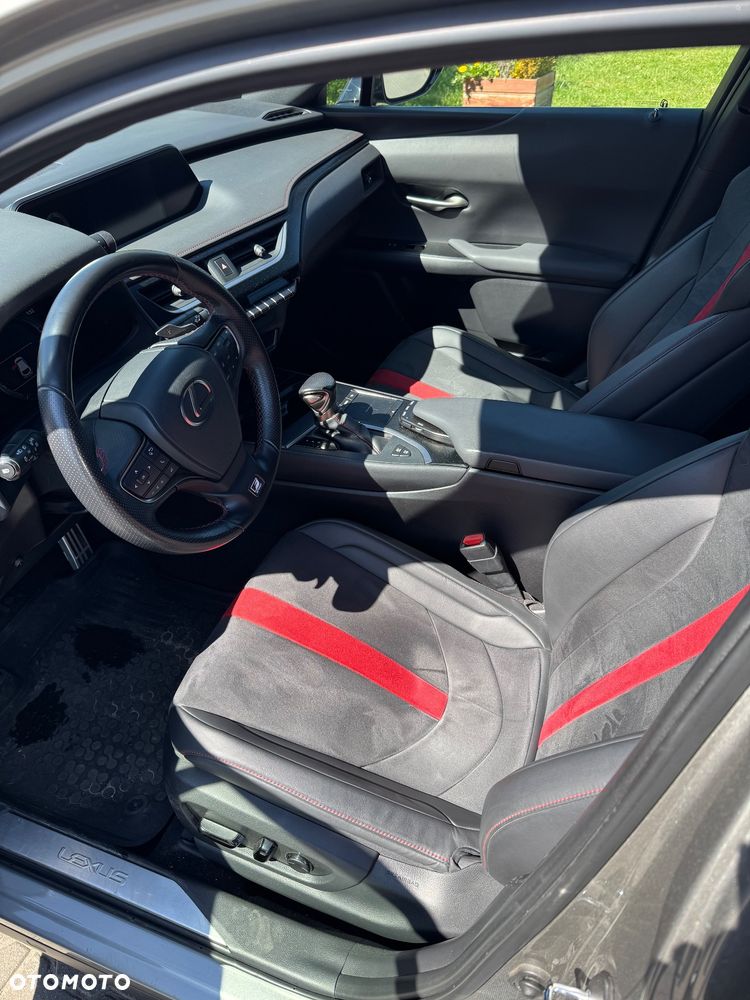 Lexus UX 250h F SPORT - 5