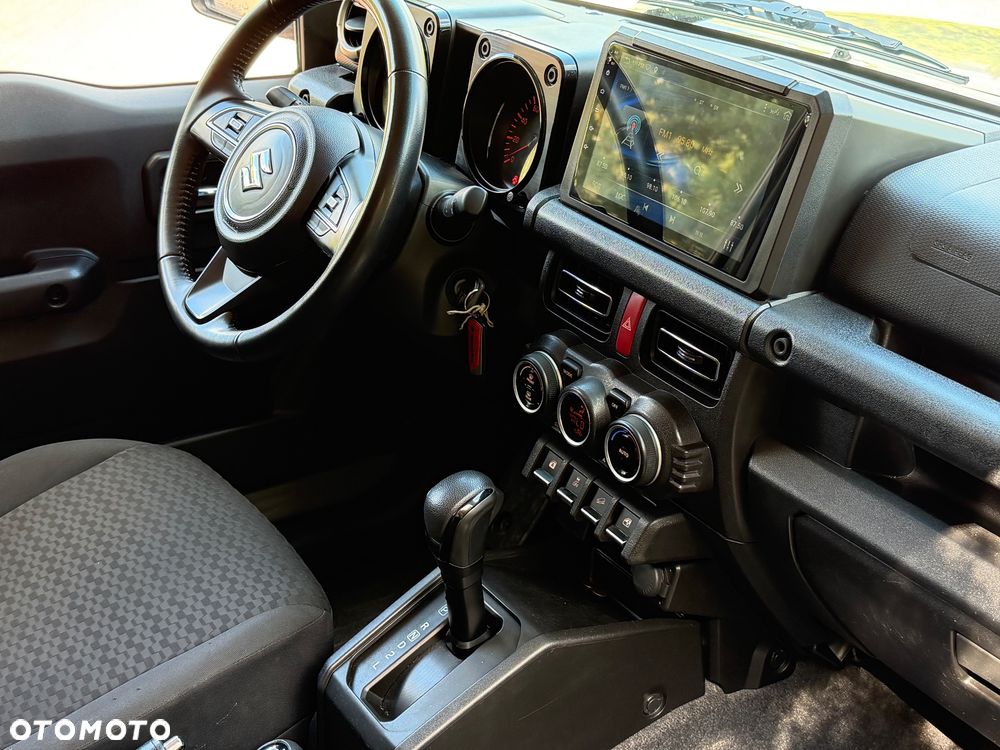 Suzuki Jimny - 8