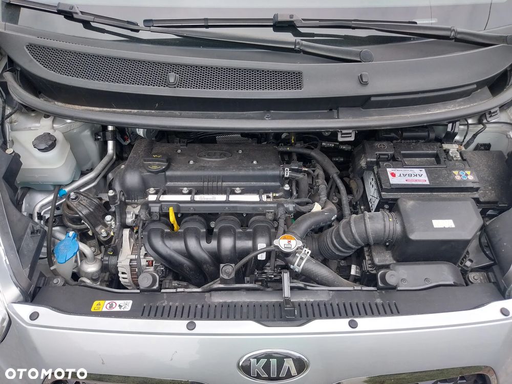 Kia Venga ver-1-6-business-line - 19