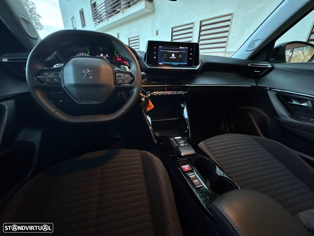 Peugeot 2008 PureTech 130 EAT8 Active Pack - 7