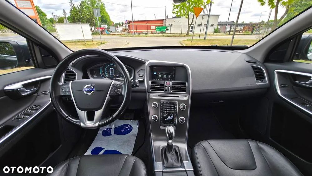Volvo XC 60 D4 Geartronic Summum - 31