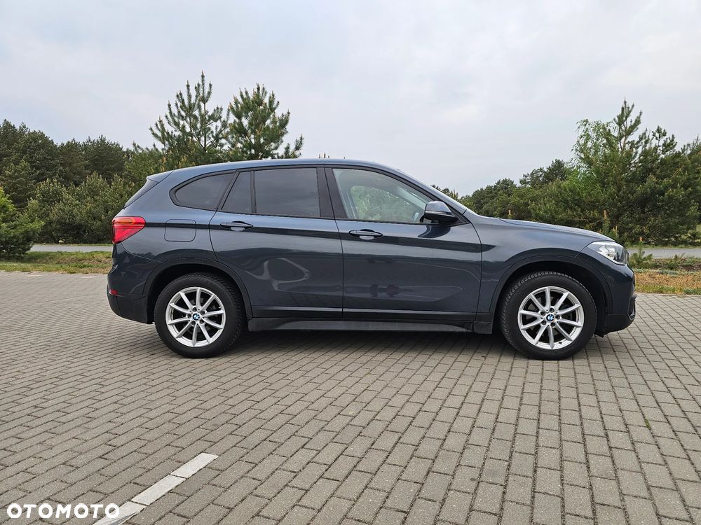 BMW X1 sDrive18d Sport Line sport - 2