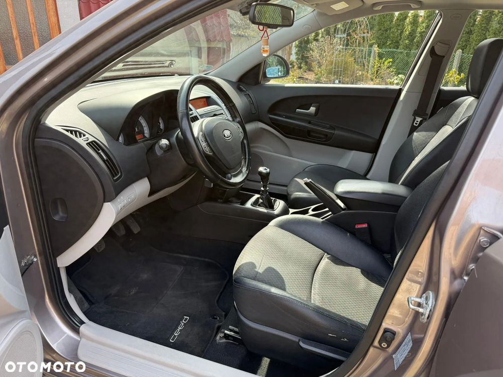 Kia Ceed 1.6 Crdi Optimum - 8