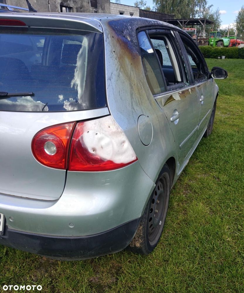 Volkswagen Golf - 3