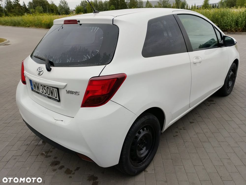 Toyota YARIS - 5