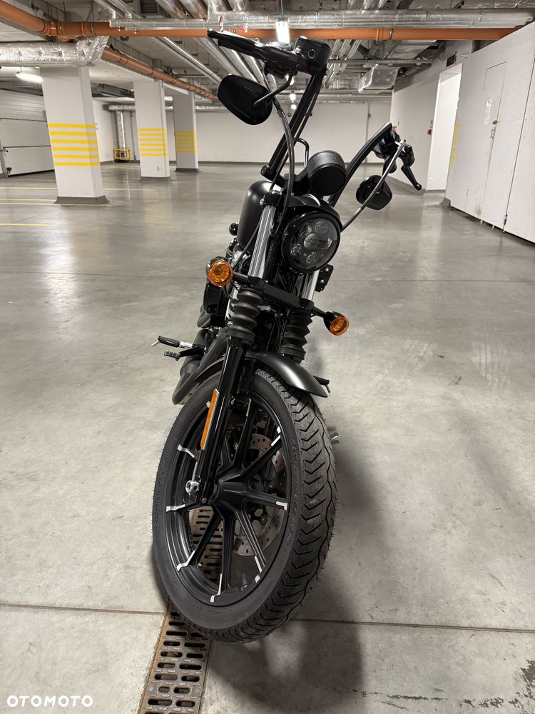 Harley-Davidson Sportster Iron 883 - 9