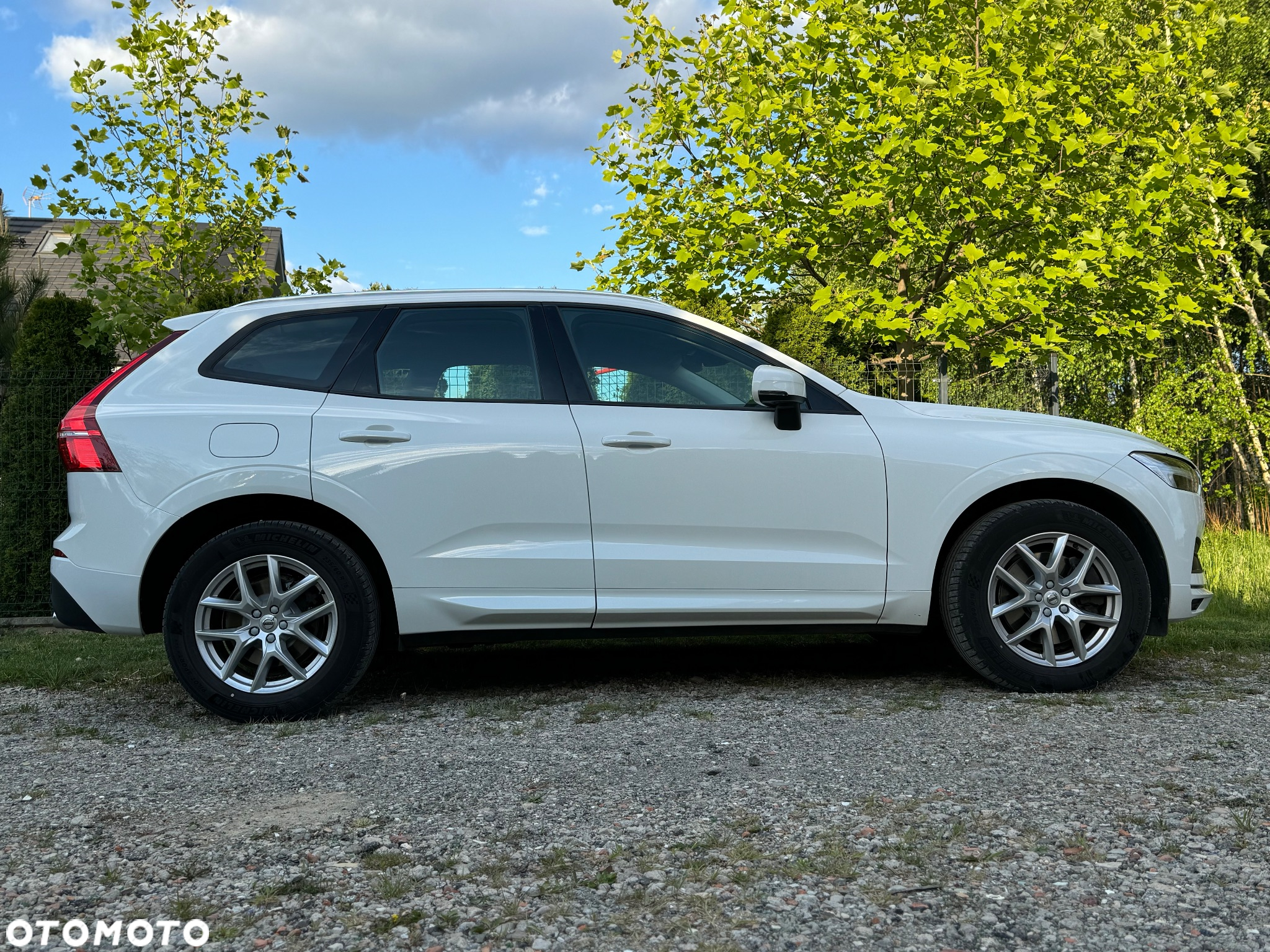 Volvo XC 60 B4 B Momentum - 7