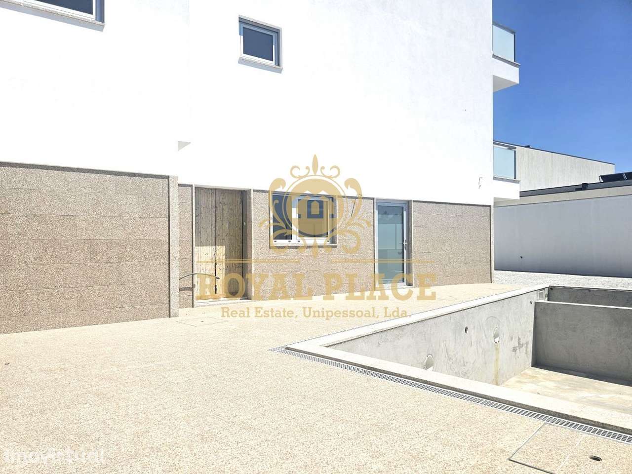 Moradia nova com piscina em Lobão - Grande imagem: 4/23