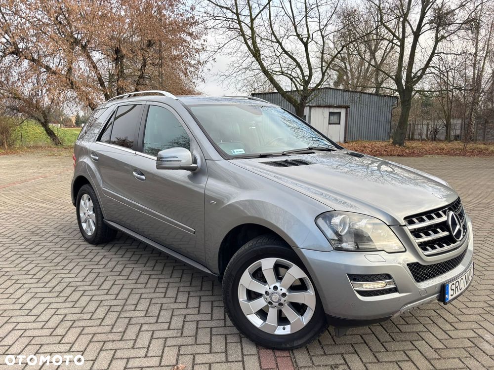 Mercedes-Benz ML 300 CDI 4Matic 7G-TRONIC DPF BlueEFFICIENCY Grand Edition - 3