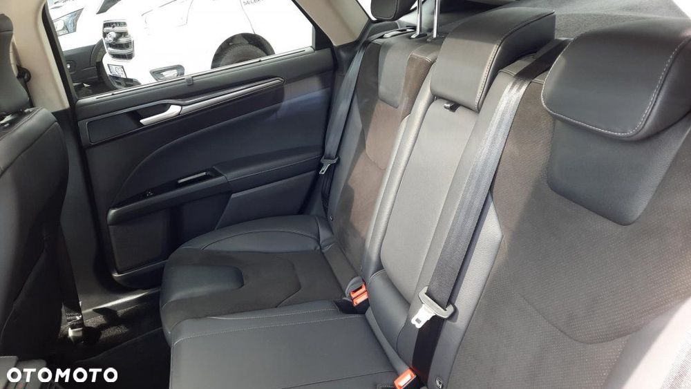 Ford Mondeo - 15