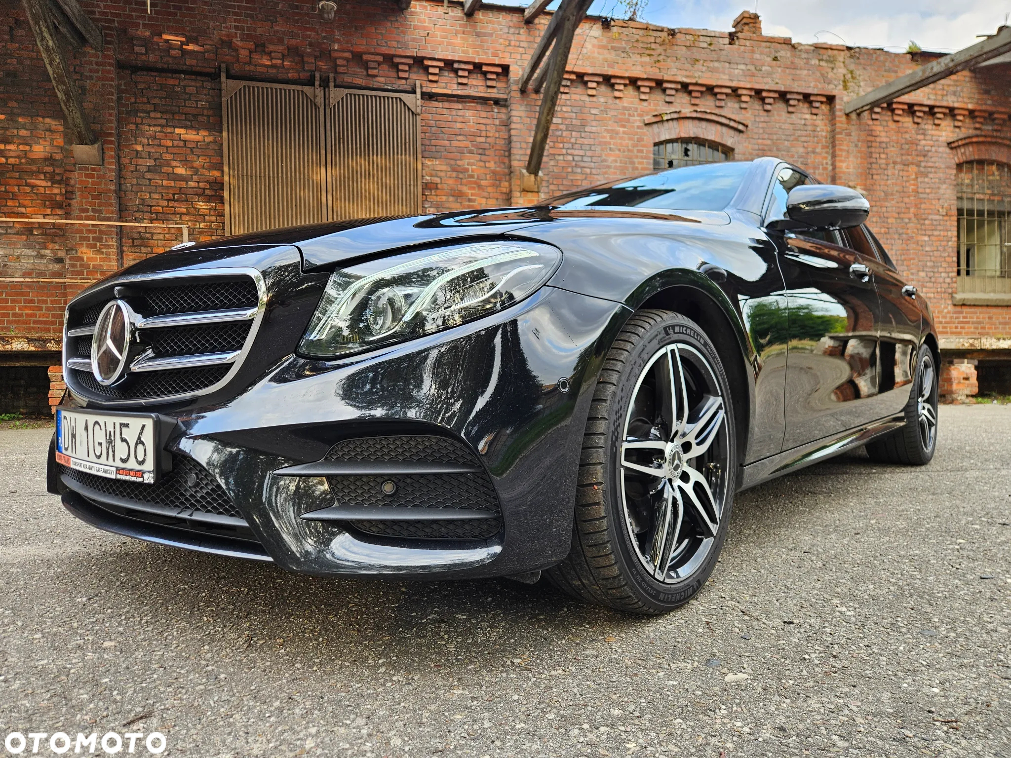 Mercedes-Benz Klasa E 220 d 4-Matic 9G-TRONIC - 2