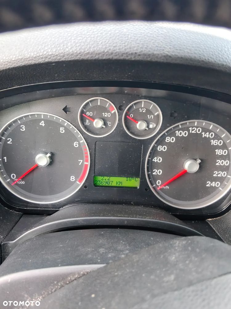 Ford Focus C-Max 1.6 Ti-VCT Ghia - 10