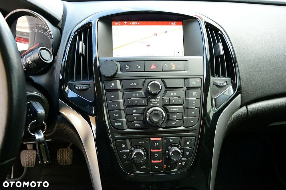 Opel Astra 1.4 T Cosmo - 31