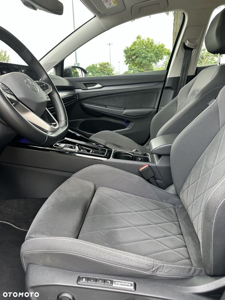 Volkswagen Golf 1.5 eTSI Style DSG - 14