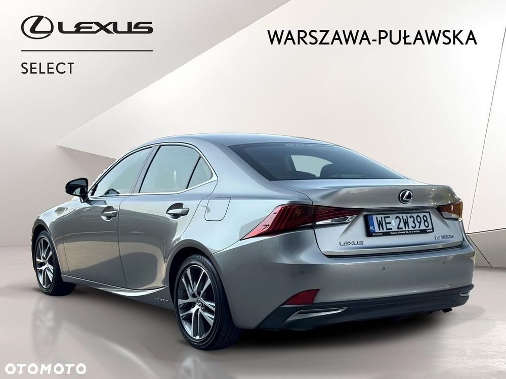 Lexus IS - 3