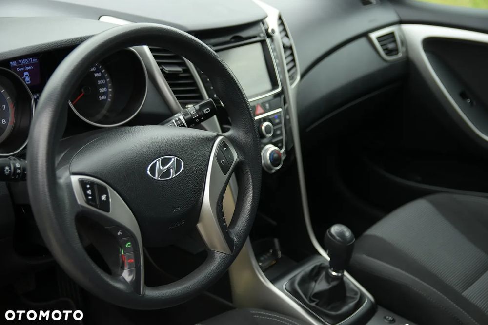 Hyundai i30 1.4 Premium - 26