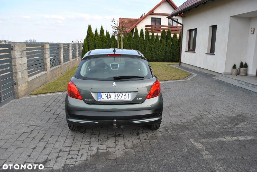 Peugeot 207 1.4 16V U Move - 15