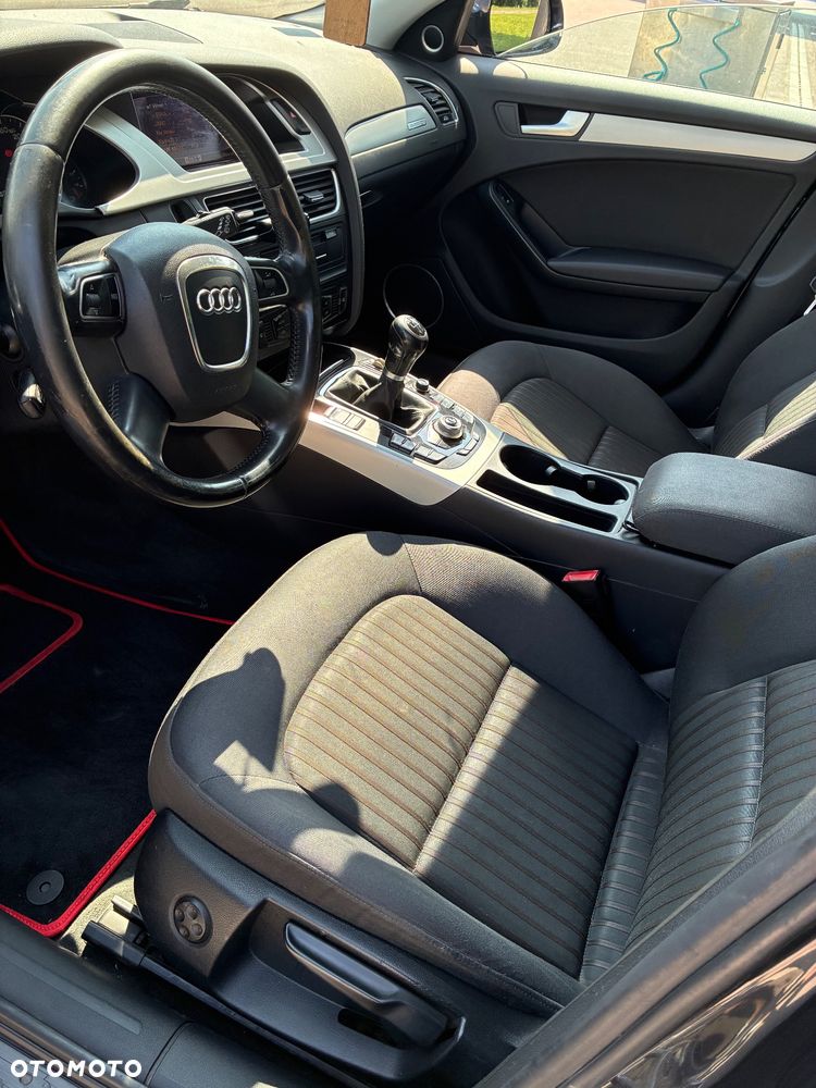 Audi A4 Avant - 8