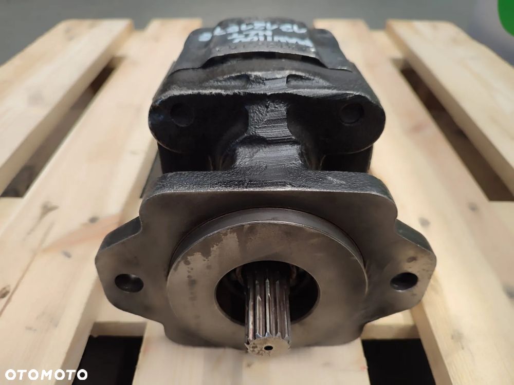 Pompa hydrauliczna CASAPPA 13122154 MANITOU MT 1030 - 4