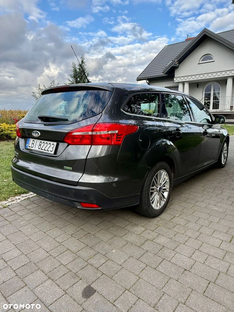 Ford Focus 1.0 EcoBoost Red Edition ASS - 3