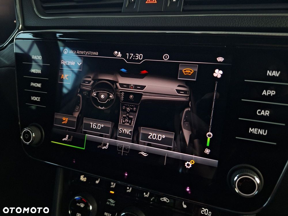 Skoda Superb 2.0 TSI Style DSG - 34