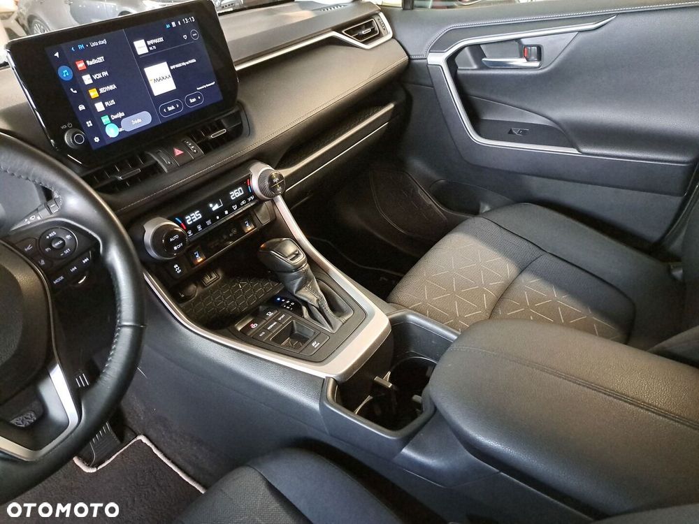 Toyota RAV4 - 27