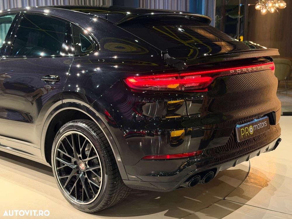 Porsche Cayenne Coupe - 5