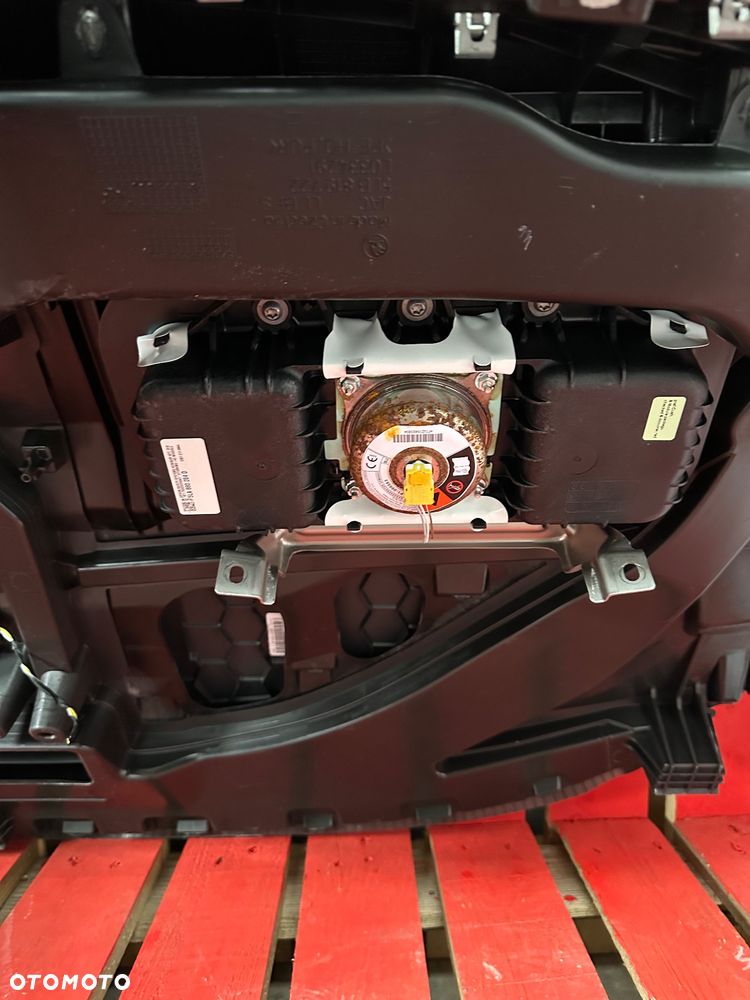 DESKA ROZDZIELCZA konsola kokpit pulpit poduszki airbag ORYGINALNY SKODA ENYAQ - 7