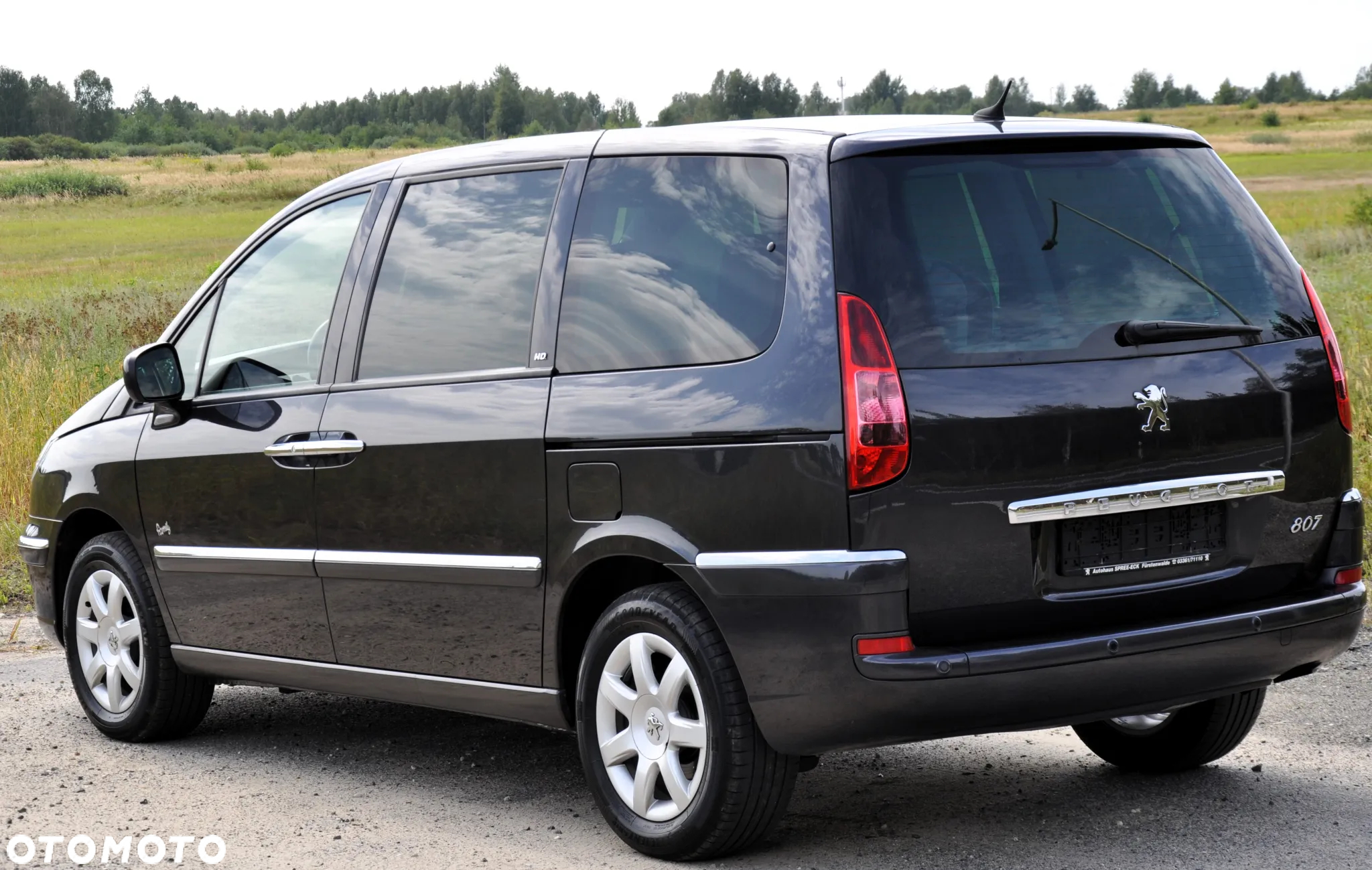 Peugeot 807 HDi 135 Family - 4