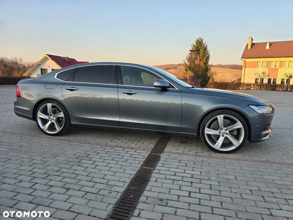 Volvo S90 T6 AWD Geartronic Momentum - 3