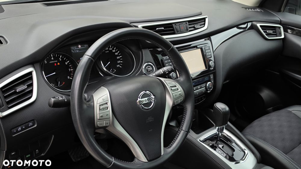 Nissan Qashqai 1.2 DIG-T Xtronic TEKNA+ - 21