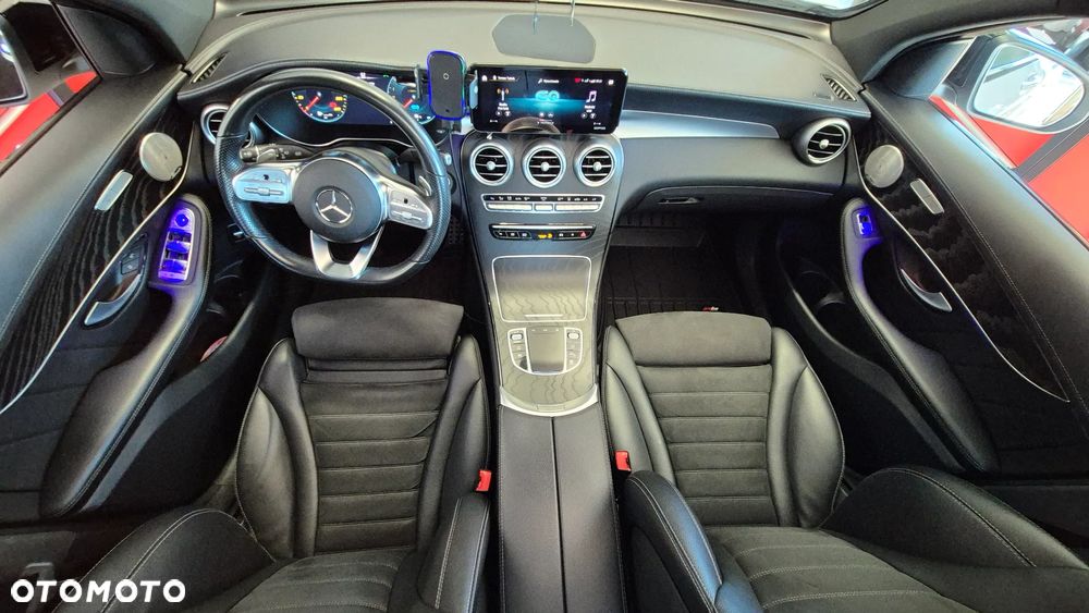 Mercedes-Benz GLC 300 e 4-Matic Business Edition - 30