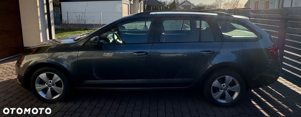 Skoda Octavia - 16