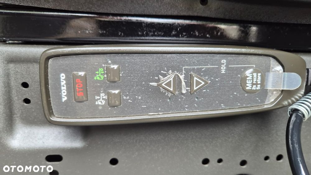 Volvo ///FH///500///2022///1 TURBINA ///JEDYNE 183 TYŚ KM/// GLOBETROTTER///XXL/// KLIMATYZACJA POSTOJOWA/// ZABUDOWY MIĘDZYOSIOWE/// ALUMINIOWE FELGI///FULL LED/// VIRTUAL COCPIT///PEDANTYCZNY  STAN///JAK NOWY - 37