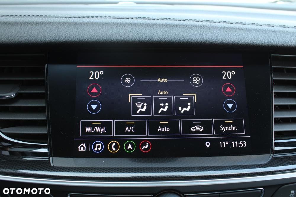Opel Insignia - 24