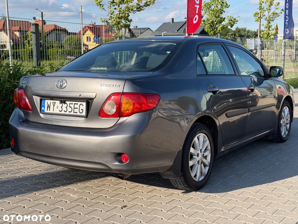 Toyota Corolla 1.6 VVT-i Luna MM - 6