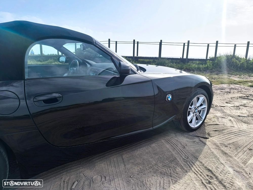 BMW Z4 2.0i - 4