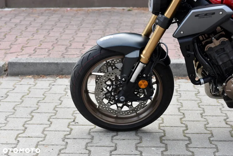 Honda CB - 26