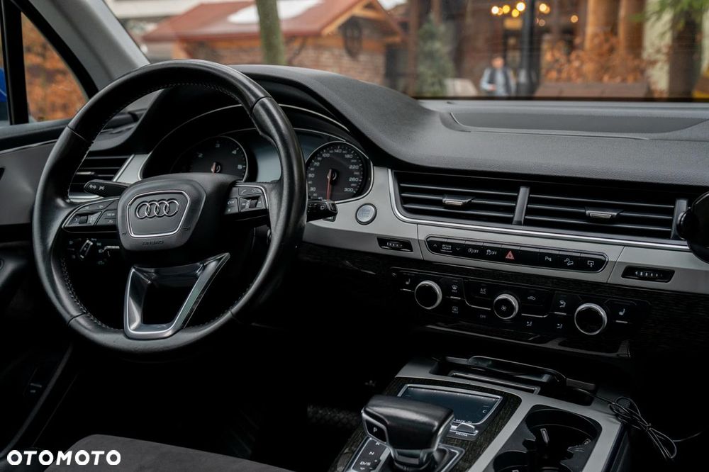 Audi Q7 - 19