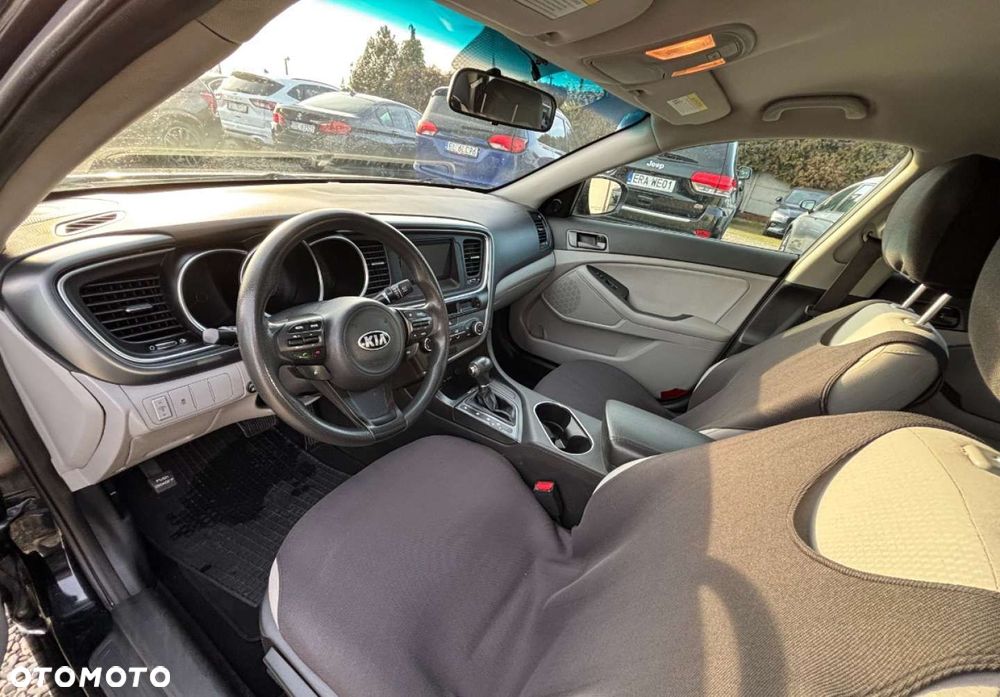 Kia Optima - 11
