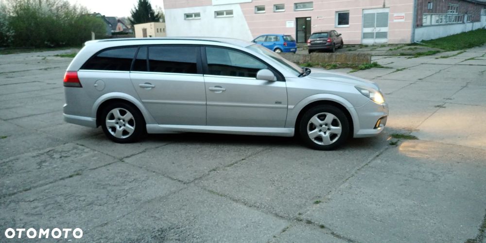 Opel Vectra 2.0 T Sport - 1