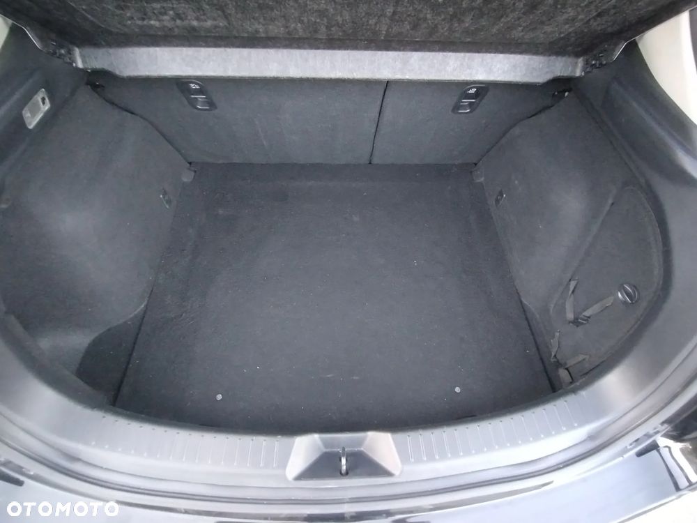 Mazda 3 - 23
