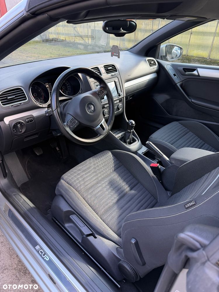 Volkswagen Golf - 30