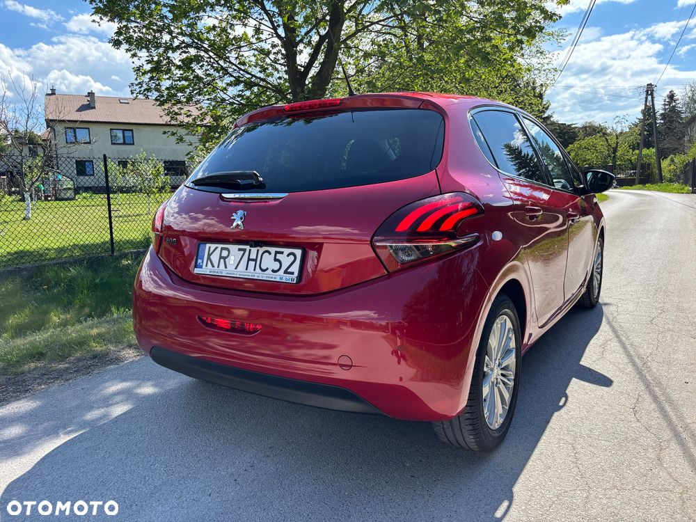Peugeot 208 1.2 PureTech Allure - 7