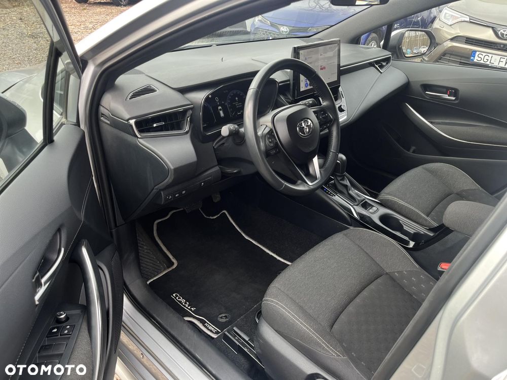 Toyota Corolla 1.8 Hybrid Comfort - 16